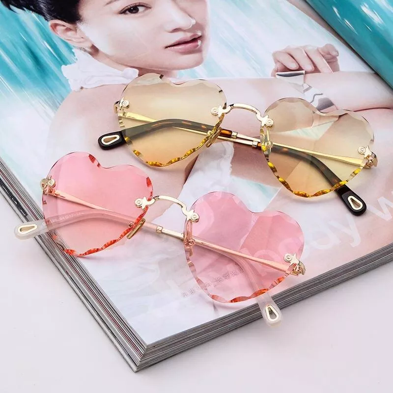 Love Heart Sunglasses Women Rimless Frame Clear Lens Colorful Sun Glass Thick Edge Retro Cat Eye Vintage Female Sun Glass UV400 Love Heart Sunglasses Women Rimless Frame Clear Lens Colorful Sun Glass Thick Edge Retro Cat Eye Vintage Female Sun Glass UV400